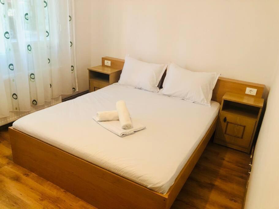 Apartment Joy Bucuresti 4 2